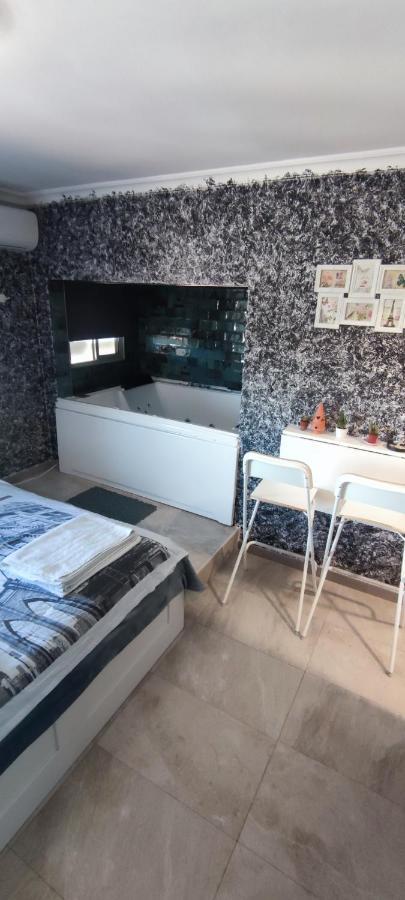 ヘレスLatorre Jacuzzi Jerezアパートメント エクステリア 写真